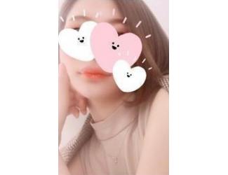 茜